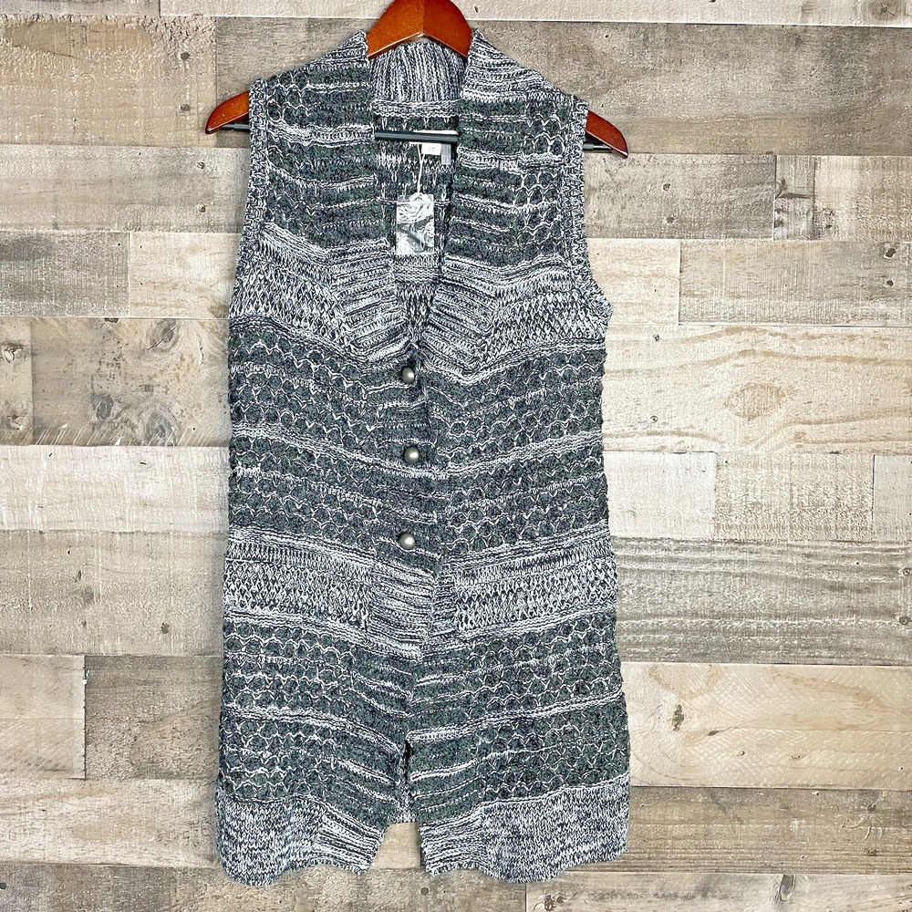 Simply Noelle Womens Size S 8 19 Sweater Vest Gray & White Button Front Textured